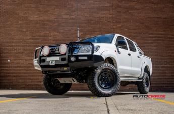 TOYOTA HILUX N70 4WD TERRA SATIN BLACK
